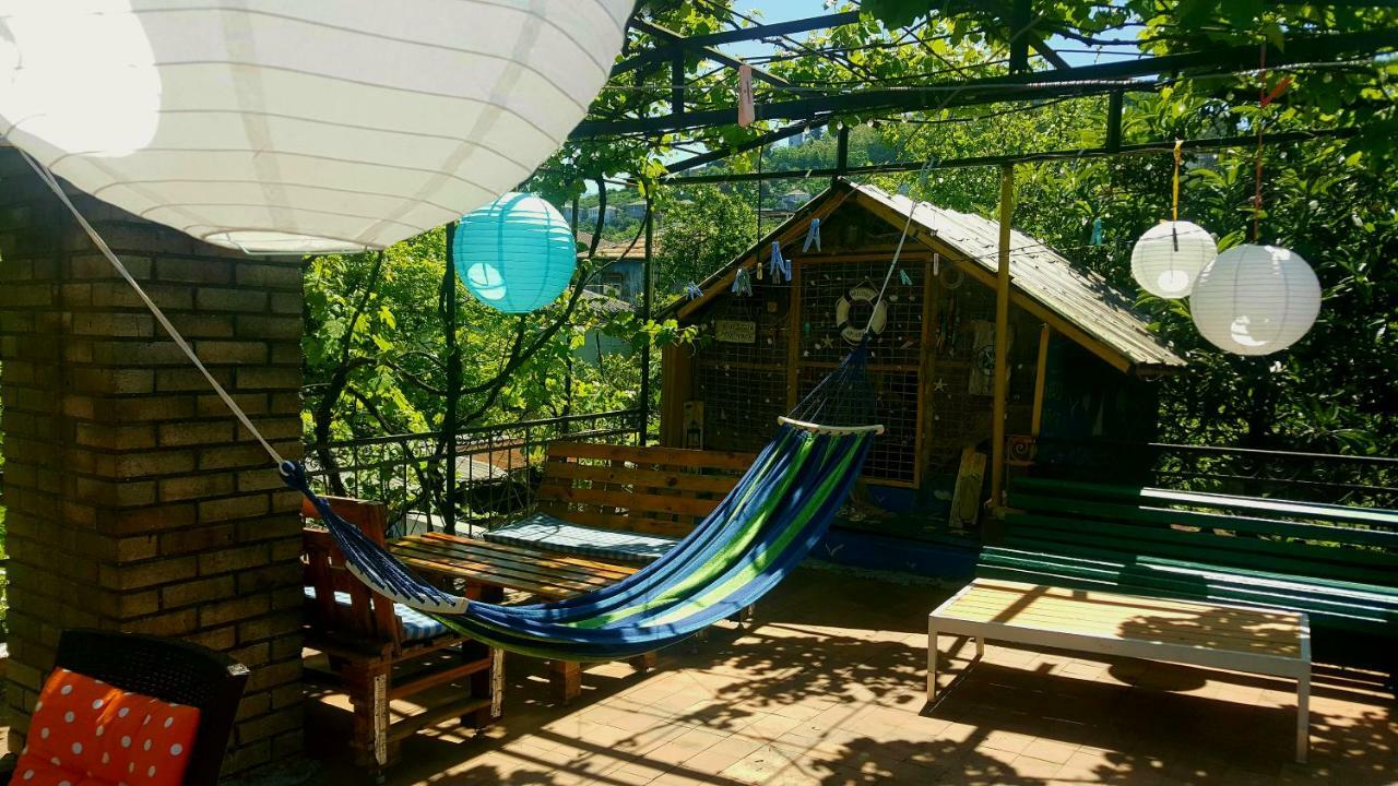 Green House In Batumi Exterior foto